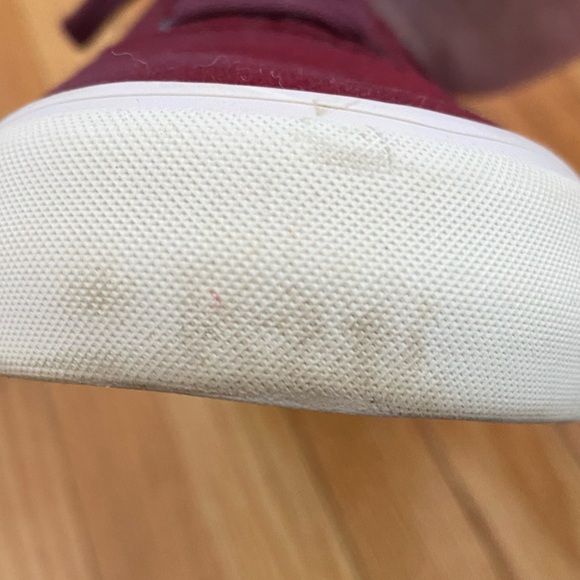 SeaVees for J. Crew velvet Legend Sneaker in burgundy, size 9 - Picture 6 of 7